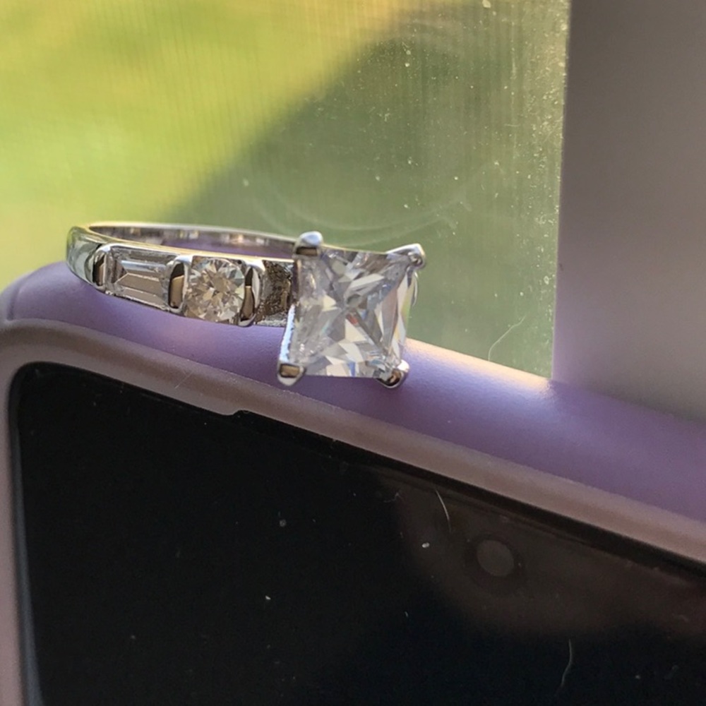 Clear Stone Ring, Size 7, Square Shape, Silver To… - image 2